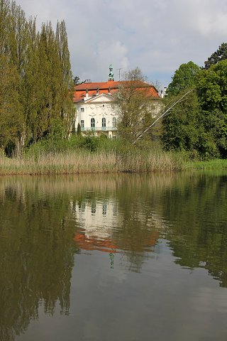 img00010.jpg