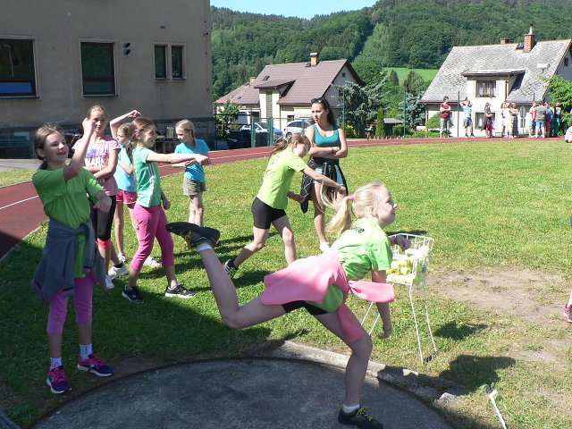 img00019.jpg