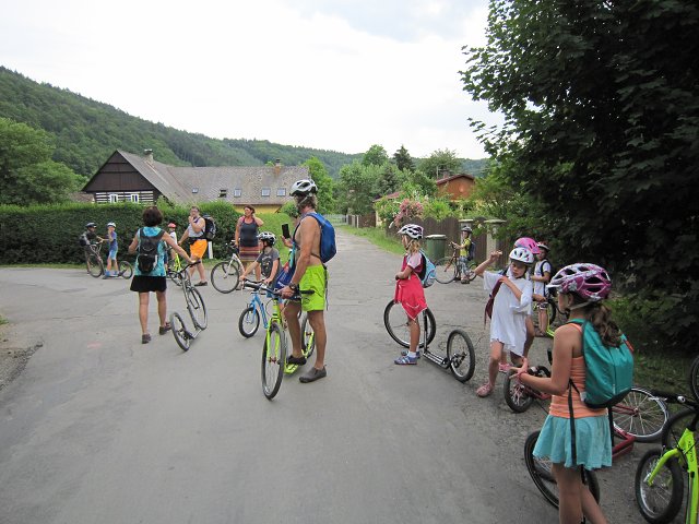 img00195.jpg