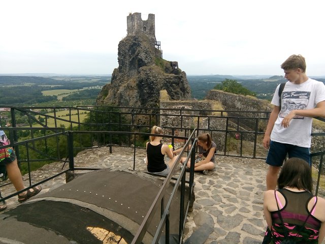 img00017.jpg