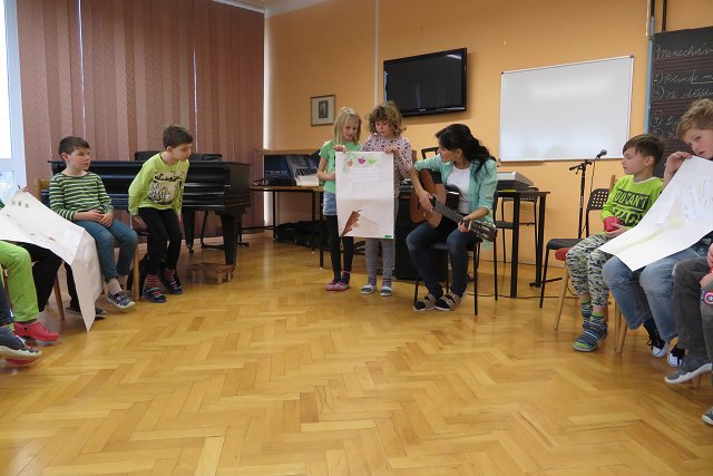img00020.jpg