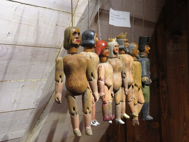 img00010.jpg