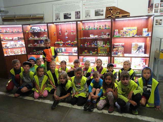 img00011.jpg