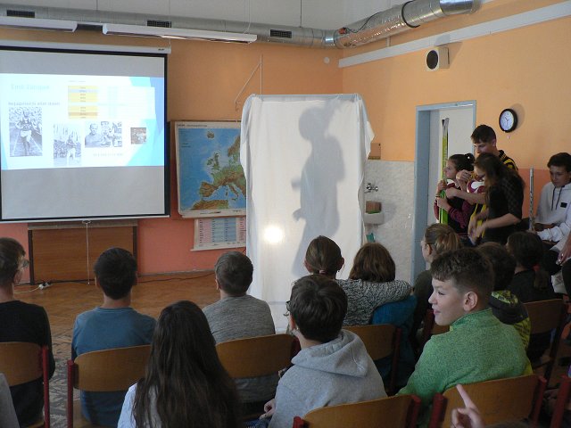 img00015.jpg