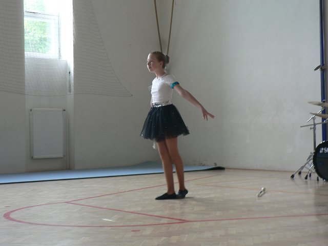 img00037.jpg