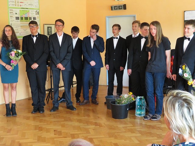 img00022.jpg