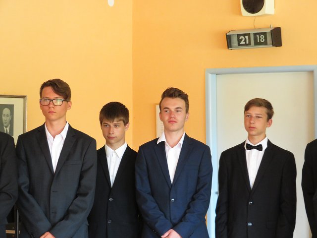 img00025.jpg