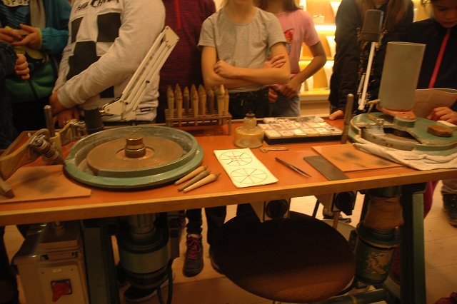img00028.jpg