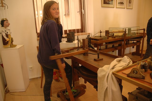 img00042.jpg