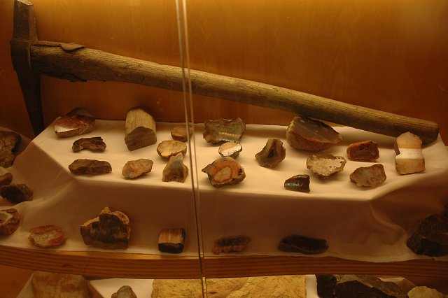 img00047.jpg