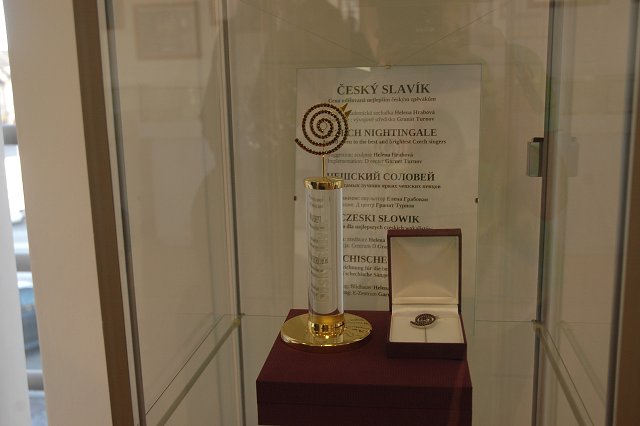 img00049.jpg